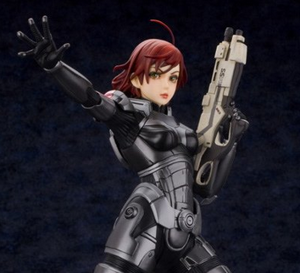 Mass Effect 3 1/7 Pre-Painted Figure: Bishojyo Commander Shepard