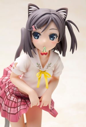 The Hentai Prince and the Stony Cat 1/8 Scale Pre-Painted PVC Figure: Tsutsukakushi Tsukiko