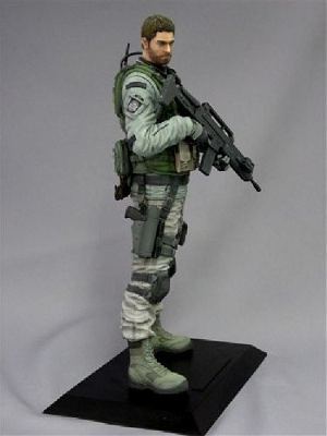 Capcom Figure Builder Creators Model Resident Evil 6 Pre-Painted PVC Figure: Chris Redfield