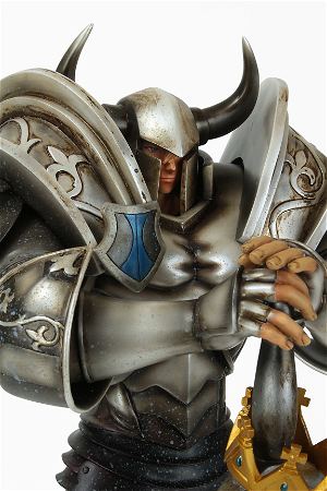Dragon's Crown 1/4.5 Polyresin Figure: Fighter