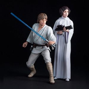 ARTFX+ Star Wars Episode IV A New Hope 1/10 Scale Pre-Painted Figure: Luke Skywalker & Princess Leia