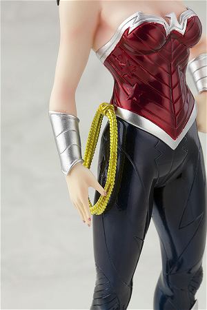 ARTFX+ DC Comics New 52 1/10 Scale Pre-Painted Figure: Wonder Woman (Re-run)