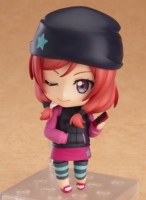 Nendoroid No. 572 Love Live!: Maki Nishikino Training Outfit Ver.