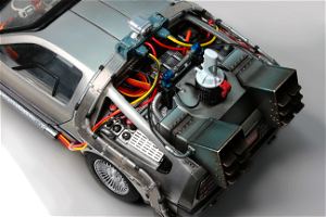 Back to the Future Part II 1/20 Scale Figure: Magnetic Floating DeLorean Time Machine