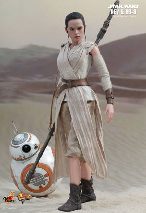 Star Wars The Force Awakens 1/6 Scale Collectible Set: Rey and BB-8