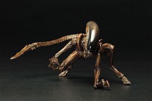 ARTFX+ Alien 3 1/10 Scale Pre-Painted Figure: Dog Alien