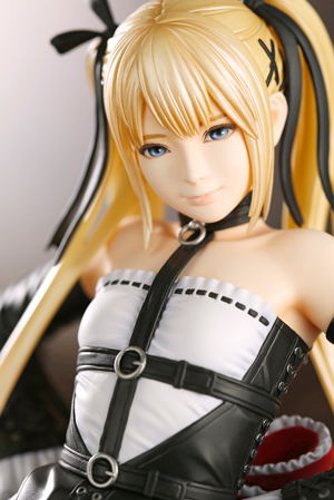 ARTFX J Dead or Alive 5 Last Round 1/6 Scale Pre-Painted Figure: Marie Rose