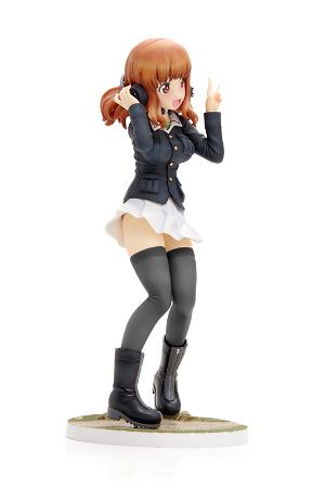Girls und Panzer Dream Tech 1/8 Scale Pre-Painted Figure: Saori Takebe (Panzer Jacket Ver.)