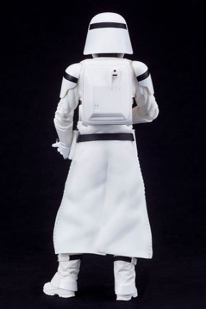 ARTFX+ Star Wars 1/10 Scale Pre-Painted Figure: First Order Snowtrooper & First Order Flametrooper 2 Pack Force Awakens Ver.