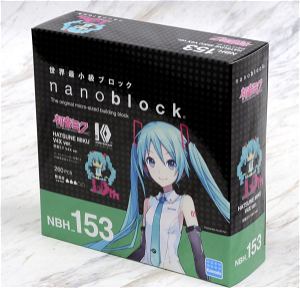 Nanoblock Hatsune Miku V4X Ver.