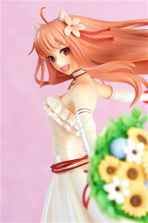 Spice and Wolf 1/8 Scale Pre-Painted Figure: Holo Wedding Dress Ver.
