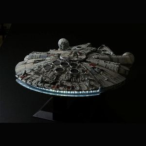Star Wars Perfect Grade 1/72 Scale Model Kit: Millennium Falcon