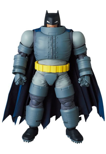 MAFEX Batman The Dark Knight Returns: Batman Armored Ver. image 3