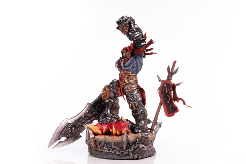 Darksiders 1/6 Scale Painted Statue: War [Standard Edition] image 4