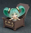 Nendoroid No. 1538 Character Vocal Series 01 Hatsune Miku: Hatsune Miku Symphony 5th Anniversary Ver. [GSC Online Shop Exclusive Ver.] thumbnail 4