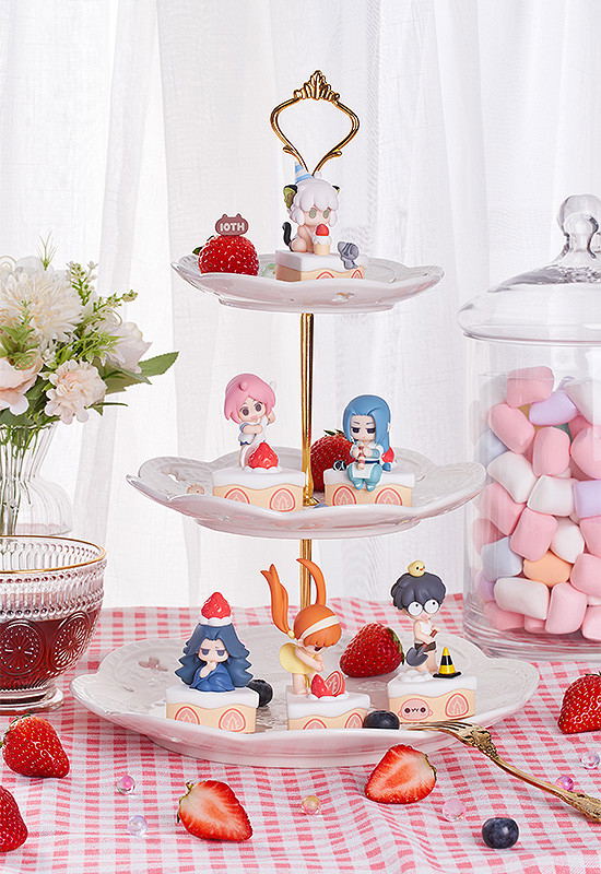 The Legend of Hei Collectible Figures: Happy Birthday! (Set of 6 Pieces) image 2