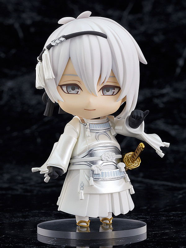 Nendoroid No. 1549 Butai Touken Ranbu Hiden Yui no Me no Hototogisu: Mikazuki Munechika [GSC Online Shop Exclusive Ver.] image 5