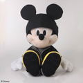 Kingdom Hearts Series Plush: Kingdom Hearts III King Mickey thumbnail 3