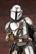 ARTFX The Mandalorian 1/7 Scale Pre-Painted Figure: Mandalorian & The Child thumbnail 12