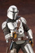 ARTFX The Mandalorian 1/7 Scale Pre-Painted Figure: Mandalorian & The Child thumbnail 13