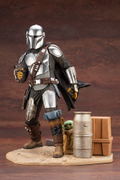 ARTFX The Mandalorian 1/7 Scale Pre-Painted Figure: Mandalorian & The Child thumbnail 2