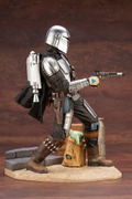 ARTFX The Mandalorian 1/7 Scale Pre-Painted Figure: Mandalorian & The Child thumbnail 8