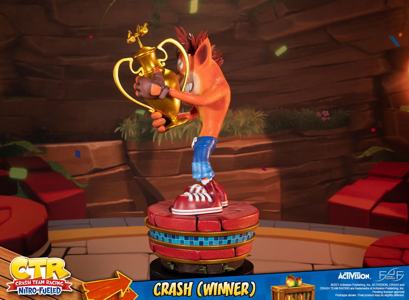 Crash Team Racing Nitro-Fueled Resin Painted Statue: Crash (Winner) [Standard Edition] image 12