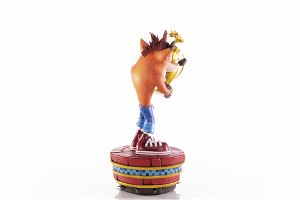 Crash Team Racing Nitro-Fueled Resin Painted Statue: Crash (Winner) [Standard Edition]