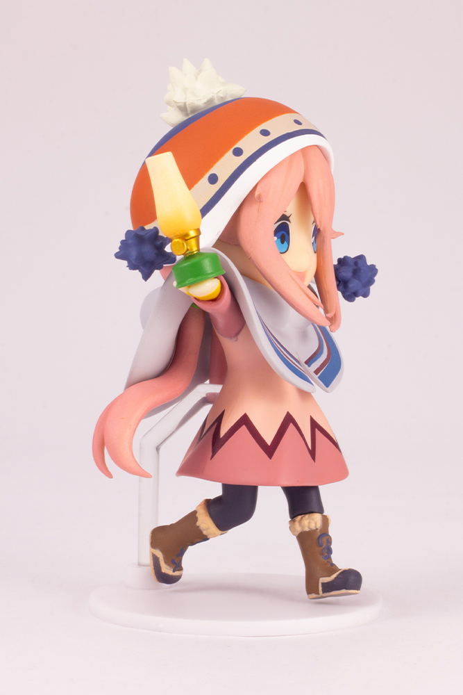 Yuru Camp Season 2 Mini Figure: Nadeshiko Kagamihara Season 2 Ver. image 2