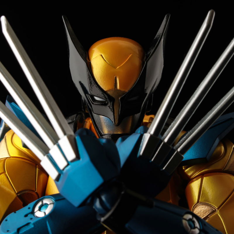 Fighting Armor X-Men Action Figure: Wolverine image 7