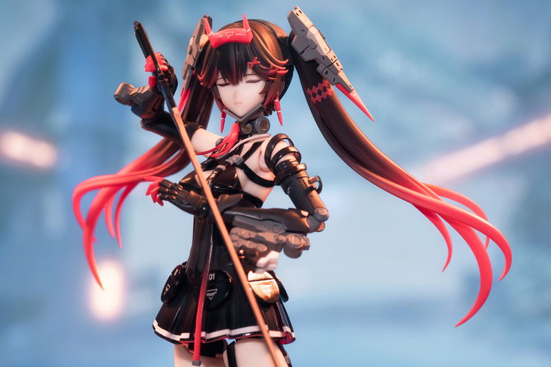 Punishing Gray Raven 1/8 Scale Action Figure: Lucia Dawn image 12