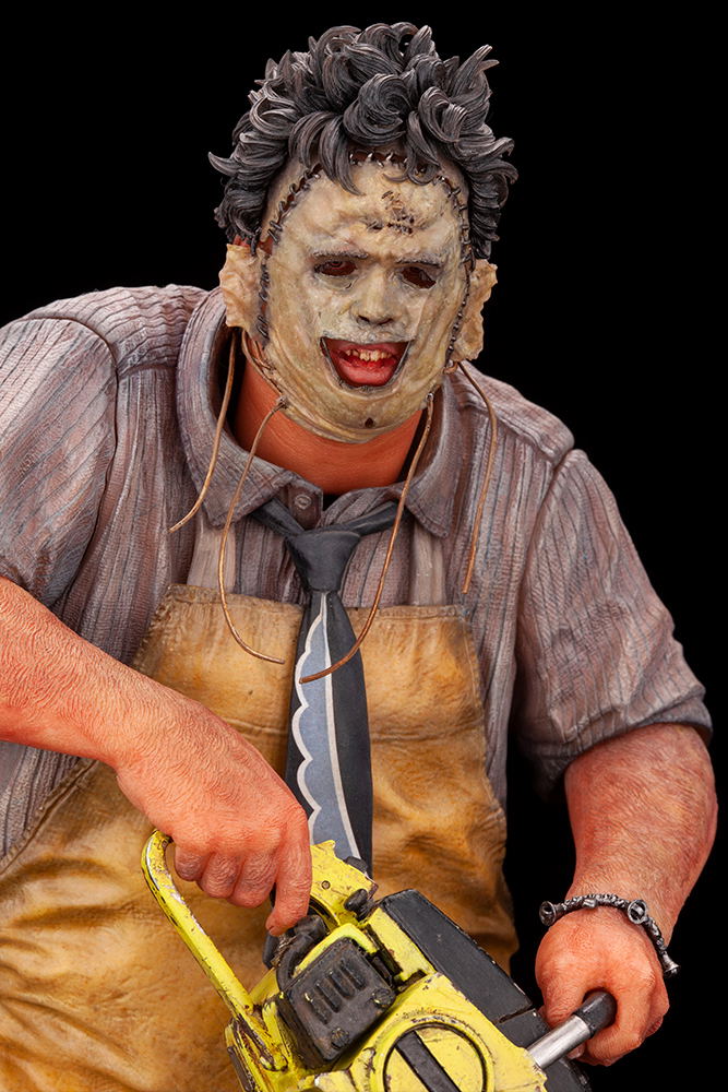 ARTFX The Texas Chainsaw Massacre 1/6 Scale Pre-Painted Figure: Leatherface image 10