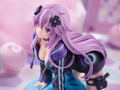 Hyperdimension Neptunia 1/8 Scale Pre-Painted Figure: Dimensional Traveler Neptune Waking Up Ver. thumbnail 8