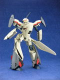 Macross Plus 1/60 Scale Pre-Painted PVC Figure: Perfect Transformation YF-19 New Version With Fast Pack (Re-run) thumbnail 10