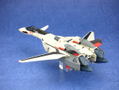 Macross Plus 1/60 Scale Pre-Painted PVC Figure: Perfect Transformation YF-19 New Version With Fast Pack (Re-run) thumbnail 6