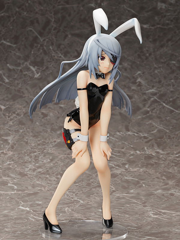 IS (Infinite Stratos) 1/4 Scale Pre-Painted Figure: Laura Bodewig Bareleg Bunny Ver. image 4