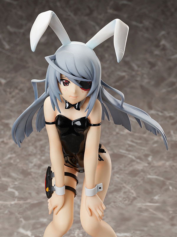 IS (Infinite Stratos) 1/4 Scale Pre-Painted Figure: Laura Bodewig Bareleg Bunny Ver. image 7
