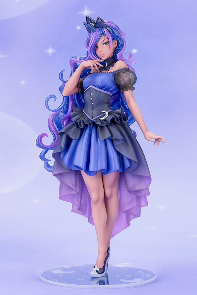 My Little Pony Bishoujo 1/7 Scale Pre-Painted Figure: Princess Luna image 3