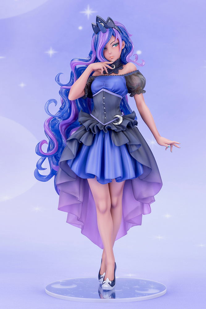 My Little Pony Bishoujo 1/7 Scale Pre-Painted Figure: Princess Luna image 4