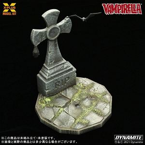 Vampirella 1/8 Scale Plastic Model Kit