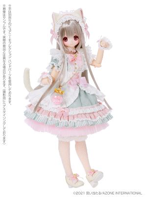 EX Cute 1/6 Scale Fashion Doll: Star Sprinkles / Moon Cat Chiika