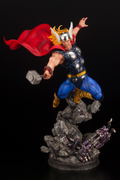 Marvel Universe Avengers 1/6 Scale Fine Art Statue: Thor thumbnail 10