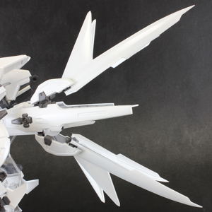 Murakumo 1/48 Scale Plastic Model Kit: A.R.K. Cloud Breaker Ver. Weiss (Re-run)