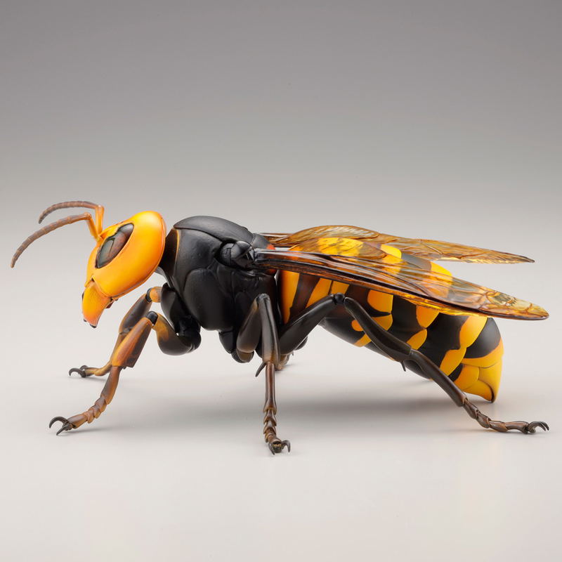 Revoltech Geo: Japanese Giant Hornet (Re-run) image 10