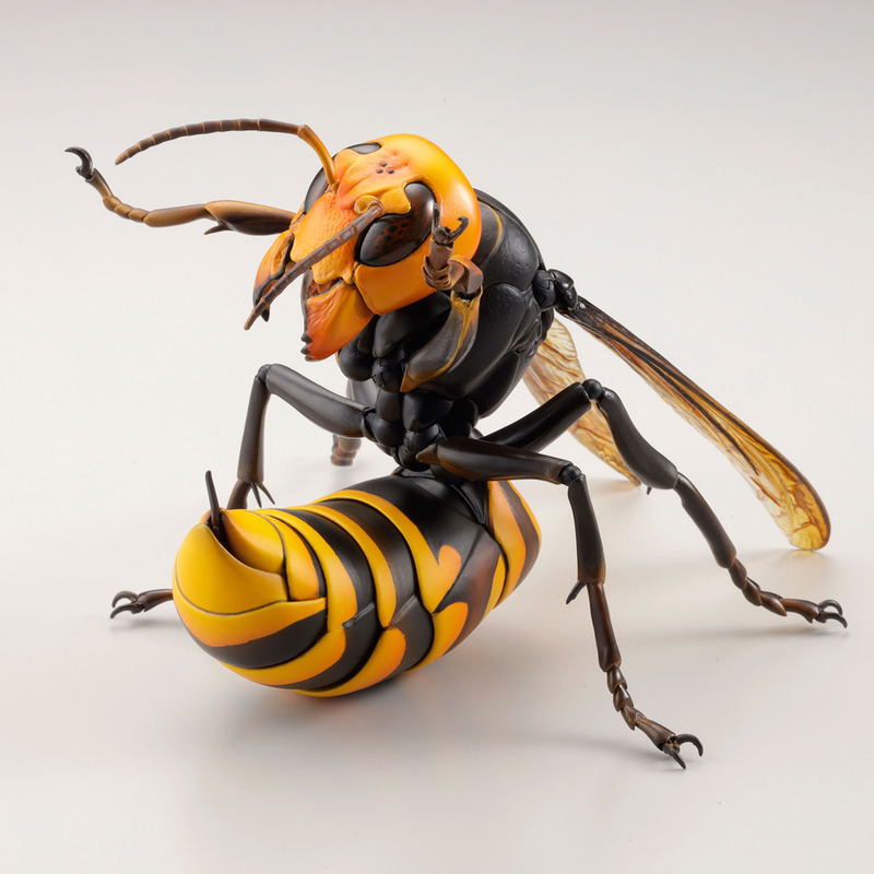 Revoltech Geo: Japanese Giant Hornet (Re-run) image 12