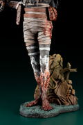 Dead by Daylight Pre-Painted Figure: The Wraith thumbnail 9