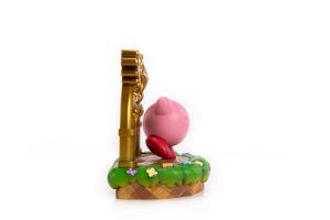 Kirby PVC Painted Statue: Kirby and the Goal Door [Standard Edition]