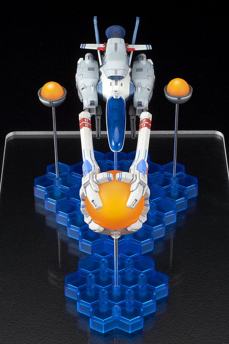 R-TYPE 1/120 Scale Pre-Painted Figure: R-9A Arrow Head image 4