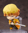 Nendoroid No. 1334 Demon Slayer Kimetsu no Yaiba: Zenitsu Agatsuma (Re-run) thumbnail 5