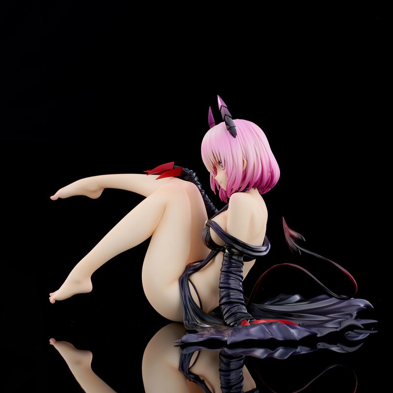 To Love-Ru Darkness 1/6 Scale Pre-Painted Figure: Momo Belia Deviluke Darkness Ver. (Re-run) image 11